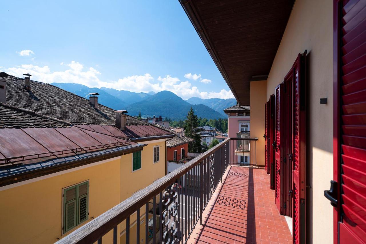 Cauriol Suites 2.3 Cavalese Exterior foto